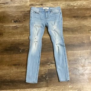 Hollister “low rise super skinny” Jeans